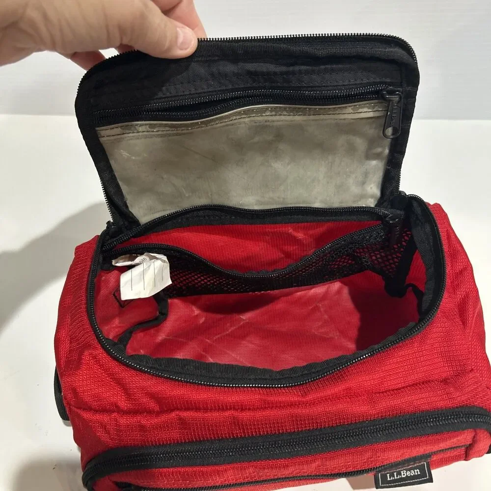 Vintage LL Bean Red Nylon Dopp Kit Travel Toiletry Bag Zippered Pockets